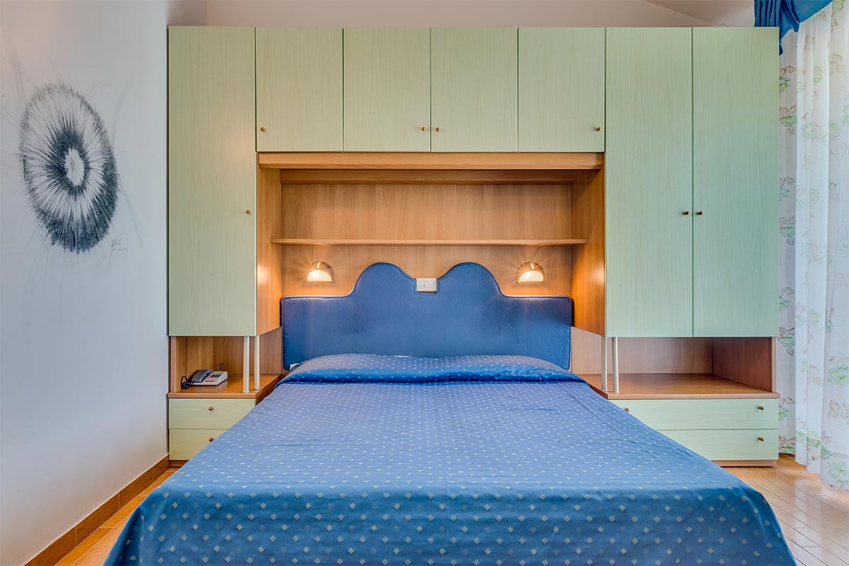 Elegance Family (RU)